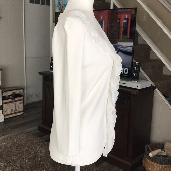 White button down quarter sleeve blouse - Picture 4 of 10